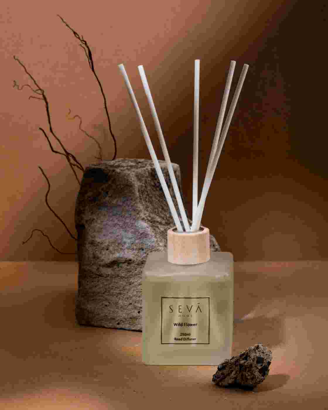 Wild Flower Reed Diffuser – 250ml | Floral Home Fragrance with Fresh Botanical Notes