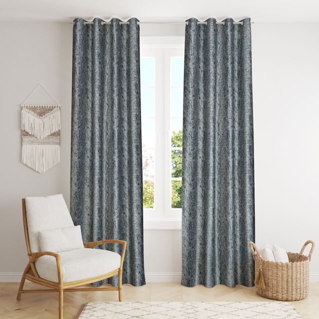 La Elite Room Darkening Polyester Window Curtains