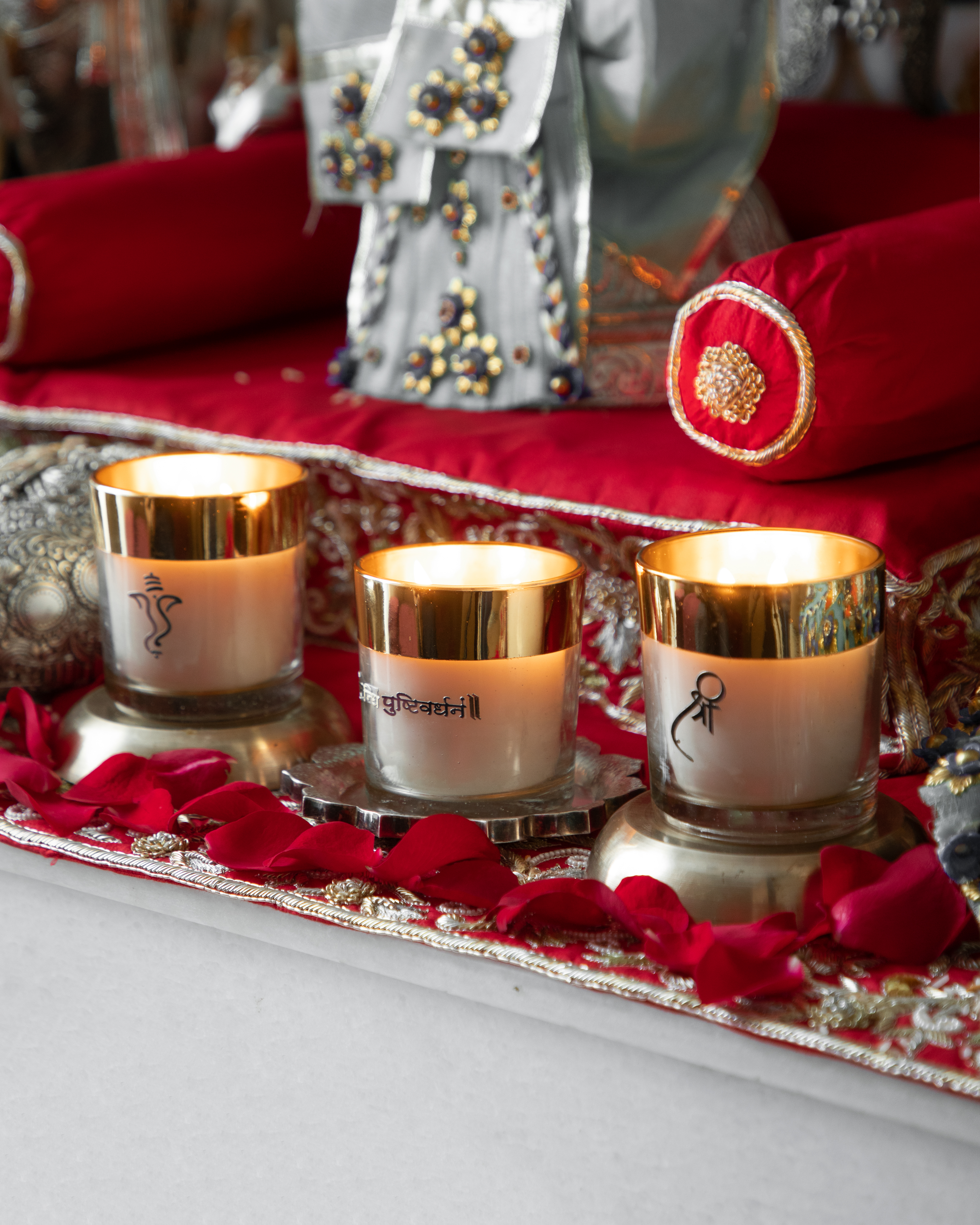 Enchante Divine Candle Trio – Festive Gift Set of 3